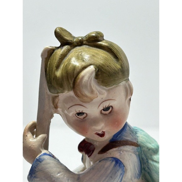 Sphinx Ceramic Vintage Figurine - Little Boy Holding A Gun With Rabbit - Picture 5 of 10